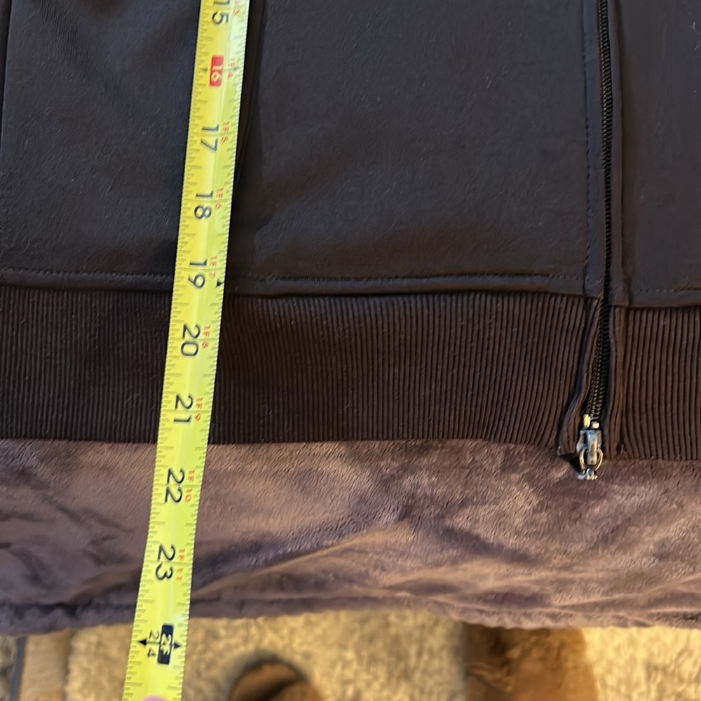 Light zip up jacket - Picture 9 of 10